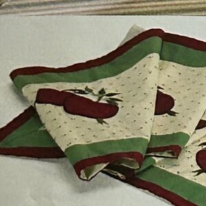 Apple Orchard Collection fabric table runner Home Interiors. 14”x68”
